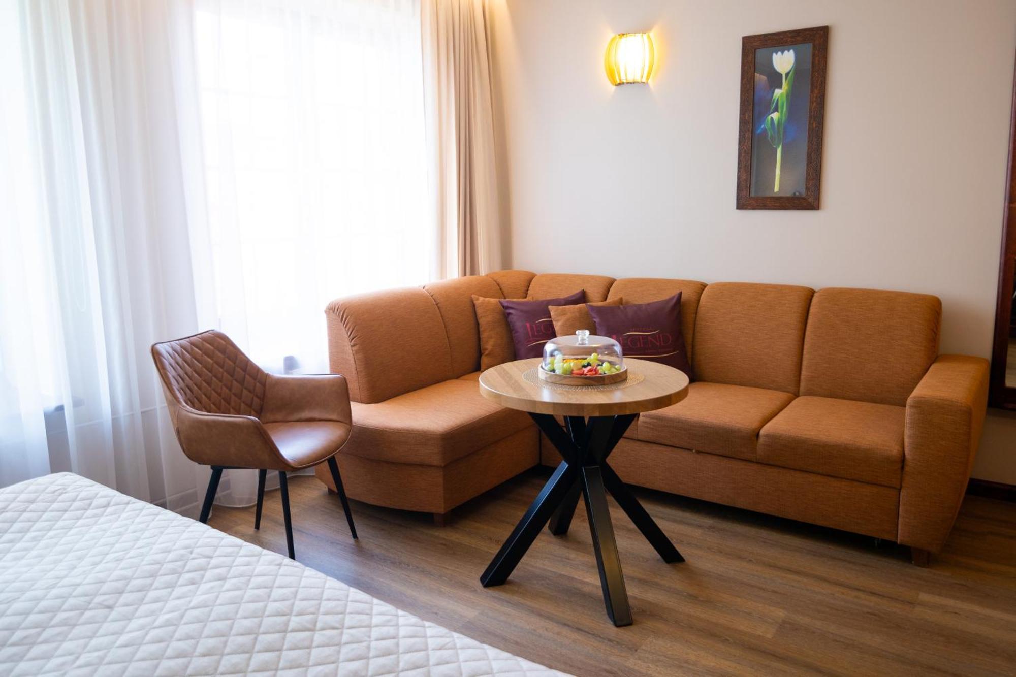 Hotel Legend بارنو المظهر الخارجي الصورة