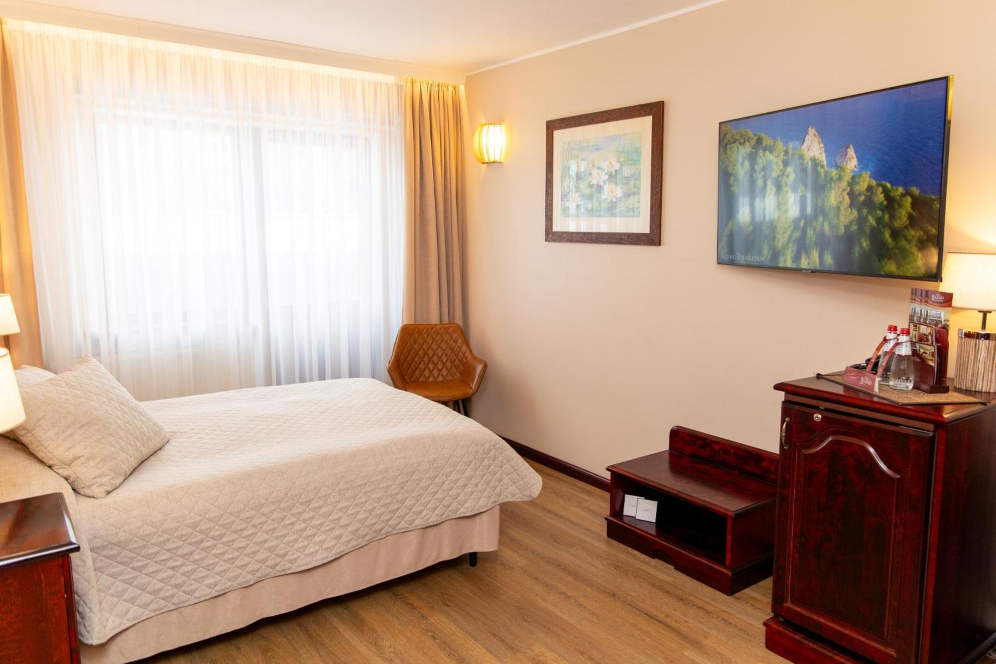Hotel Legend بارنو المظهر الخارجي الصورة